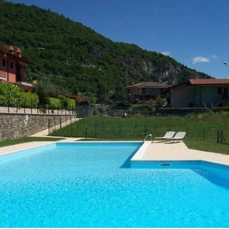 Irina'S House With View On Like And Swimming Pool Lejlighed Riva di Solto Eksteriør billede